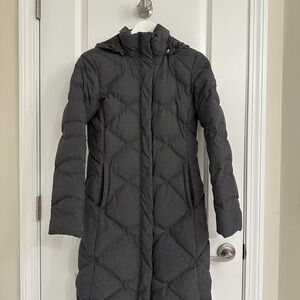 The North Face Women's Dark Gray Puffer Coat